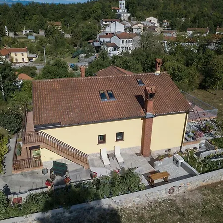 Apartment Tre Rose