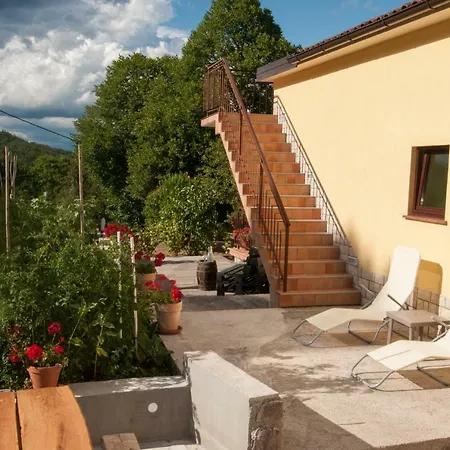 Tre Rose Apartament *